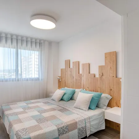 Penthouse On The First Line דירה פלטחה ד'ארו