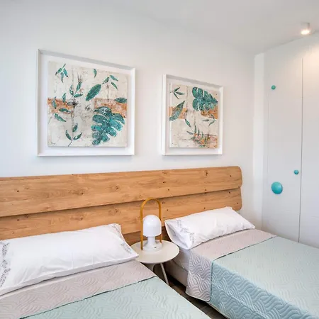 דירה Penthouse On The First Line פלטחה ד'ארו