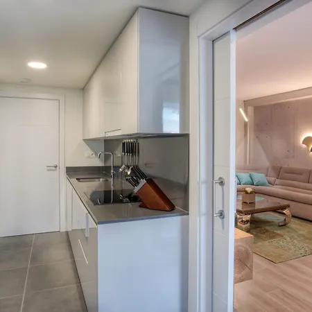 דירה Penthouse On The First Line *