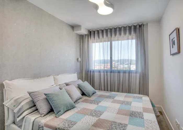 Penthouse On The First Line Apartman